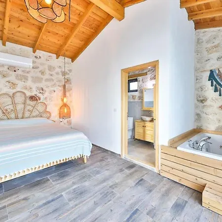 Pari / Kalkan 호텔 4*