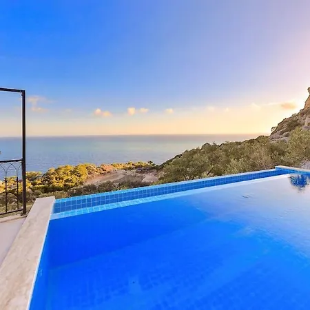 Pari / Kalkan 4* 카스